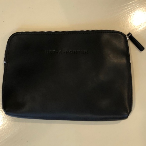 Net-A-Porter Cosmetic Clutch - Picture 1 of 3